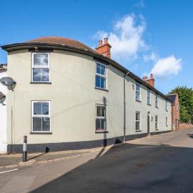 The Knoll, Alderton