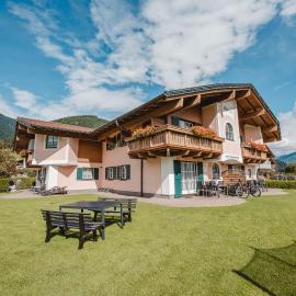 Appartements Mary inklusive Tauern-Spa Kaprun, hotell Kaprunis
