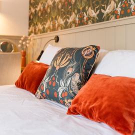 The Harbour Guest House: Irvine şehrinde bir otel