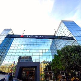 Ivy Hotel Aromire, hotel a Hausa