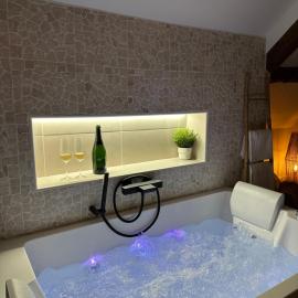 Suite Spa Cinta, hotel in Trie-Château