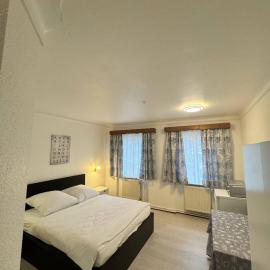 Landhotel Waldschänke, hotelli Berliinissä