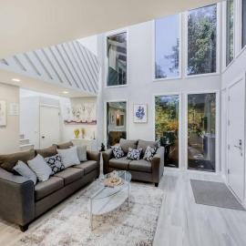 Luxury Family Home w AC and Patio near Meta and Stanford, hotel in Menlo Park