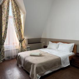 Номера в уютном отеле Sofia-Promenade, hotel a Shymkent