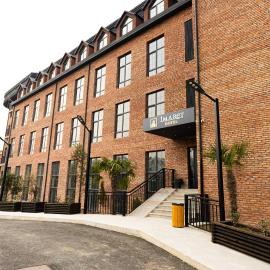 Imaret Hotel, khách sạn ở Ganja