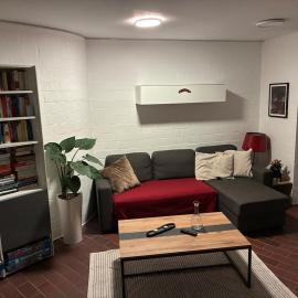 Apartment in Heidelberg with Neckar view, hotel in Niederdorla