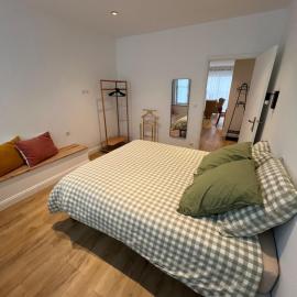 La Location des Géants - Appartement avec terrasse, hotel sa Douai