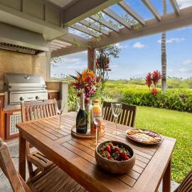 Ground Floor Condo with Private Mauna Lani Beach Club Access- Perfect for families, hotel en Waikoloa