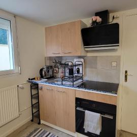 Studio indépendant tout équipé chez l'habitant