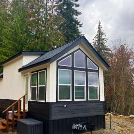 Tiny Lake Retreat, hotel in Sagle