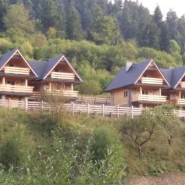 Góralskie domki pod Koronami, hôtel à Krościenko nad Dunajcem