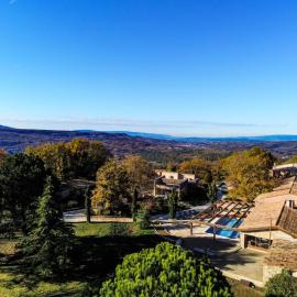 Les Hauteurs du Luberon, hotel i Caseneuve