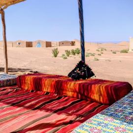 Camp Ayour Mhamid, hotel en M'Hamid El Ghizlane
