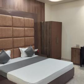 J P Garden, hotel u gradu Kanpur