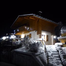 Aubier Confort Spa Chalet Domaine du Fraizier, ξενοδοχείο σε Thones