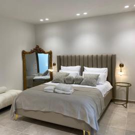 סוויטת האחד והיחידה, Hotel in Or ‘Aqiva