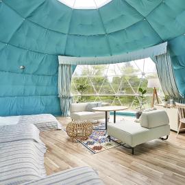 Glampseason, hotell sihtkohas Sendai