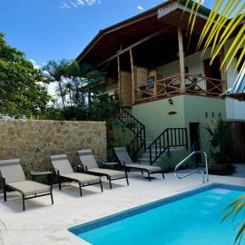 Villas Solar, hotel a Playa Santa Teresa