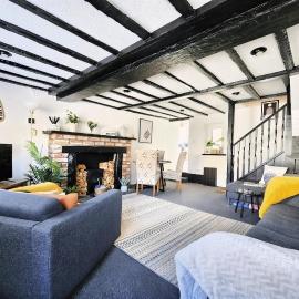 Leaf Tree Cottage, Cosy Lakeland Retreat for Mountain, Coastal and Lakeside Breaks