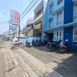 Tamastu Hotel Fortuna Jatiwaringin – hotel w mieście Pangkalan