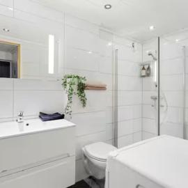 apartment on the first floor of the house, Hotel in Skien