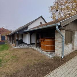 Borka-land Vendégház, hotel di Deszk