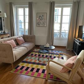 Escale citadine au centre d'Avignon, climatisation, appartement de charme, spacieux et lumineux