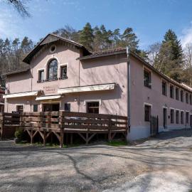 U báby Šubrový, hôtel à Kokořín