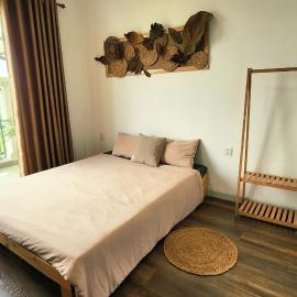 Retreat HANA - Swanbay Homestay, hotel di Nhơn Trạch