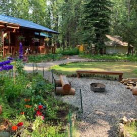 Sven's Basecamp Hostel, khách sạn ở Fairbanks