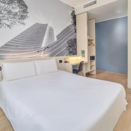 B&B Hotel Milano Cenisio Garibaldi、ミラノのホテル