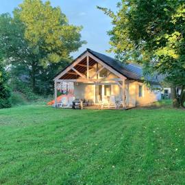 Landelijk gelegen bungalow De Kleine Wulfter, hotel in Vaassen