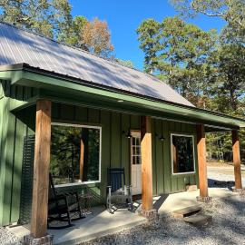 The Cabins at Northwoods Trails, hotel in Hot Springs