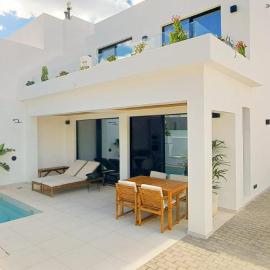 Casa Fariones