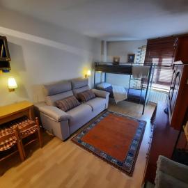 Estudio en estacion Ski San Isidro, León-Asturias, hotel a Puebla de Lillo
