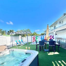 Villa Cataleya - Jacuzzi, Pool & Sea View in Orient Bay, Hotel in Orient Bay