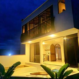 Majestic View House, hotel in Curití