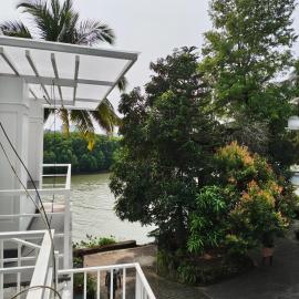 Retreat Rivera where Serenity Meets the River, hotel in Green Island