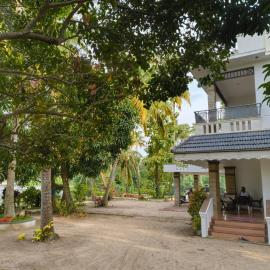 Veluthully Kayal Homestay, Hotel in Eramalloor