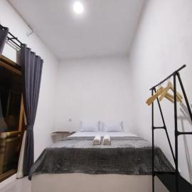 Jati Homestay Lombok, hotel in Kuta Lombok