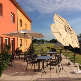 Hôtel Des Bois, hotel v destinácii Seltz