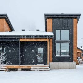 Ski and Spa - L'Altitude des Sommets, hotel a Stoneham
