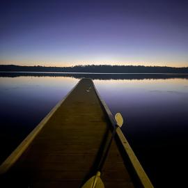 Jerrinja - Absolute waterfront with jetty - 5 mins to Hyams Beach, hotel in Erowal Bay