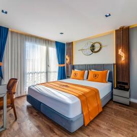 AirGate Airport Hotel