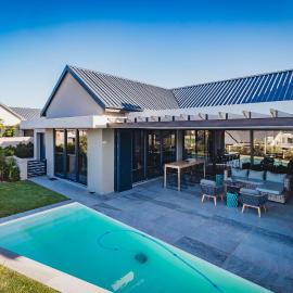 The Ridge House Kingswood Golf Estate
