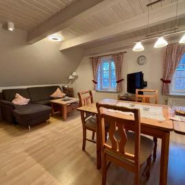 Adlerhorst - Moderne 60 qm Wohnung mit Terrasse, ξενοδοχείο σε Oevenum