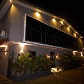 The Westbury Inn