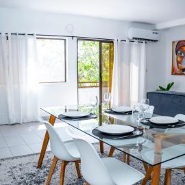 Appart Cosy avec Bureau et Balcon - Haie Vive