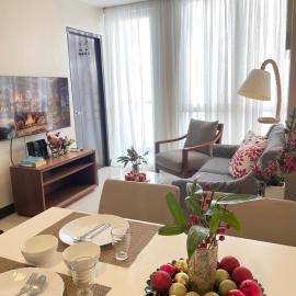Immaculada Suite at The Mactan Newtown by A&C, hotel a Lapu Lapu City