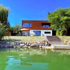 Seehaus 22- Lake house with private beach